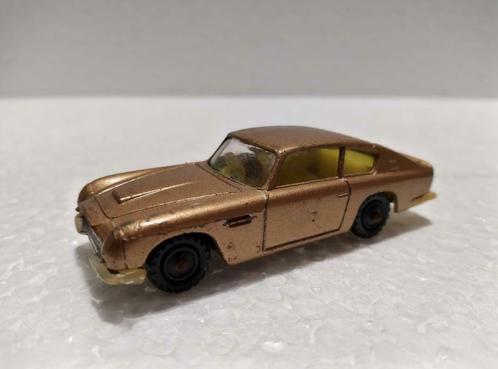 Vintage Husky - Aston Martin DB6 - Gold - Mooie staat, Hobby en Vrije tijd, Modelauto's | Overige schalen, Gebruikt, Auto, Ophalen of Verzenden