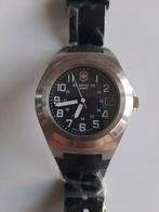 Horloge VICTORINOX Swiss army  40 mm, Collections, Comme neuf, Enlèvement ou Envoi