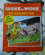 Suske en Wiske 225: De goalgetter - NIEUW met extra stickers, Boeken, Stripverhalen, Nieuw, Ophalen of Verzenden, Eén stripboek