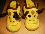 gele slofjes mt 25, Kinderen en Baby's, Kinderkleding | Schoenen en Sokken, Gebruikt, Overige typen, Ophalen of Verzenden, Jongen
