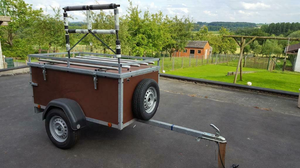 ② Te huur: aanhangwagen voor 5 fietsen — Fietsaccessoires | Aanhangwagens  en Karren — 2dehands