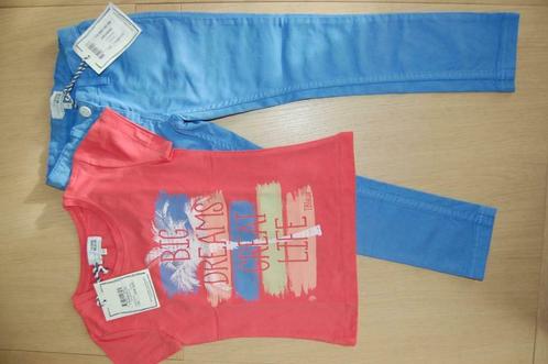 Mooie broek en bijpassende t-shirt TERRE BLEUE maat 6-7 jaar, Enfants & Bébés, Vêtements enfant | Taille 116, Neuf, Fille, Ensemble