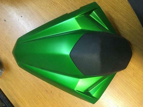 Seat cover d'origine Kawasaki Ninja 300 en parfait état!, Motos, Pièces | Kawasaki, Utilisé, Enlèvement ou Envoi