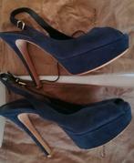 821A* GIANVITO ROSSI sexy sandales luxe bleues full cuir 40, Comme neuf, Escarpins, Bleu, Envoi