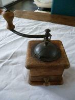 Ancien moulin à café en bois cuisine déco vintage sixties, Antiquités & Art, Curiosités & Brocante, Enlèvement ou Envoi