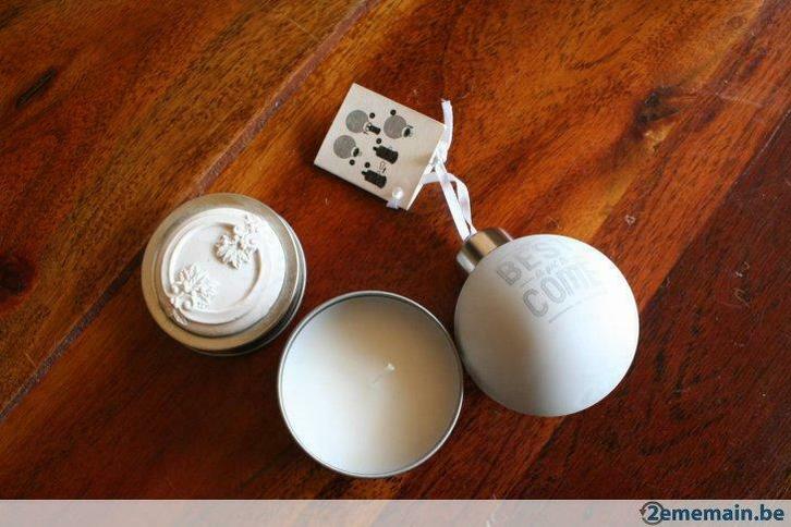Noël bougie + boule neuves, Huis en Inrichting, Woonaccessoires | Wanddecoraties, Nieuw, Ophalen