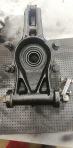 Moyeu arrière droit et carter de moyeu Lamborghini Urraco, Autos : Pièces & Accessoires, Enlèvement ou Envoi, Révisé, Autres marques automobiles