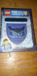 Lego Nexo knights boek, Ophalen of Verzenden, Zo goed als nieuw, Jongen of Meisje