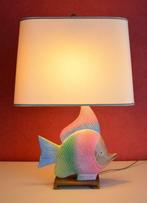 Lampe de table montée sur pied en forme de poisson, Comme neuf, Bois, Enlèvement, 50 à 75 cm