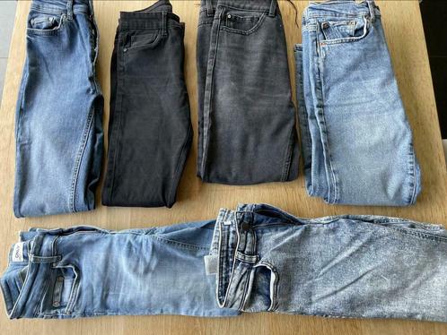 Jeans broek merk only maat xs/30 en 26/30, Kleding | Dames, Spijkerbroeken en Jeans, Zo goed als nieuw, W27 (confectie 34) of kleiner