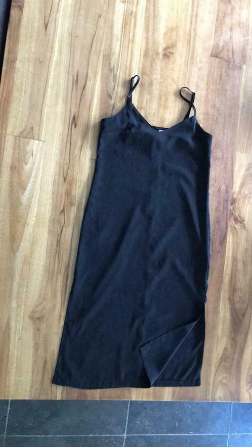 H&M zwart jurkje - maat 32, Kleding | Dames, Jurken, Zo goed als nieuw, Zwart, Ophalen of Verzenden