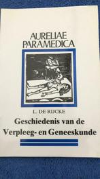 Geschiedenis van de Verpleeg-en Geneeskunde L. De Rijcke, Boeken, Zo goed als nieuw, Ophalen