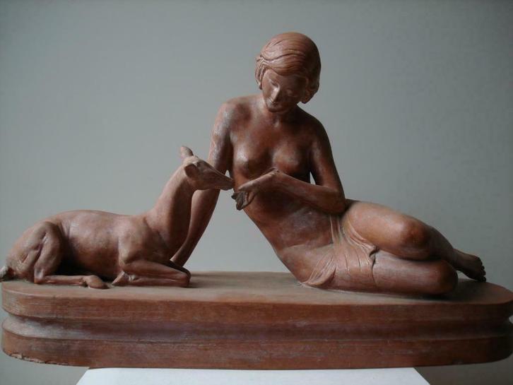 Adolfo CIPRIANI art deco terracotta naakte nymf & hertje, Antiek en Kunst, Kunst | Beelden en Houtsnijwerken, Ophalen