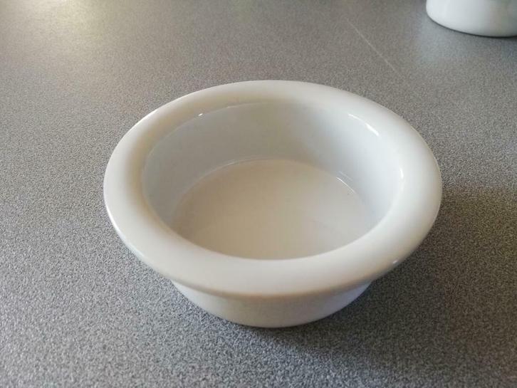 6 witte stenen potjes, Huis en Inrichting, Keuken | Keukenbenodigdheden, Zo goed als nieuw, Ophalen of Verzenden