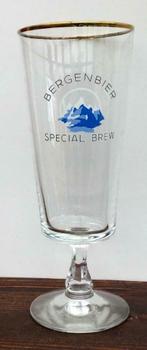 bier brouwerij glas Aalst Zeeberg bergenbier op voet special, Verzamelen, Ophalen of Verzenden, Zo goed als nieuw