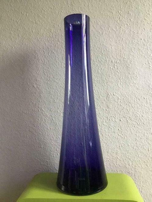 Grand vase bleu /mauve en verre, Huis en Inrichting, Woonaccessoires | Vazen, Blauw, Glas, Ophalen