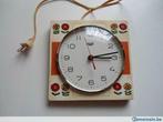 Ancienne Horloge Murale de Cuisine Année 70 en Très bon éta, Antiek en Kunst