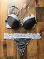 Grijs setje Passionata BH B80 + string maat 40, Kleding | Dames, Ondergoed en Lingerie, Passionata, Verzenden, Grijs, Setje