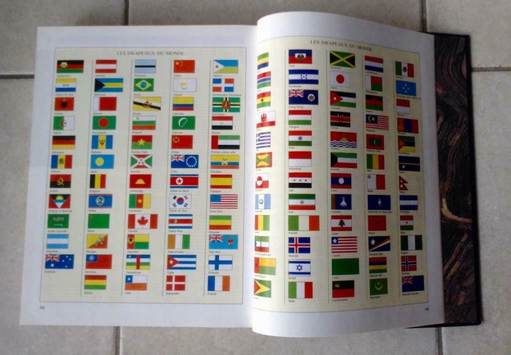 A vendre Le Grand Livre du Monde, un dictionnaire géographiq, Enlèvement, Comme neuf, Autres sciences