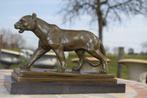 Schitterende bronzen panter gesigneerd op marmeren sokkel, Antiek en Kunst, Ophalen of Verzenden, Brons