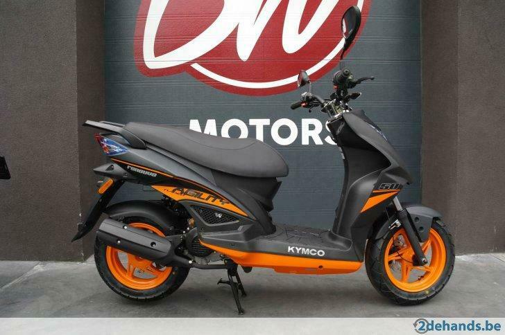 ② Kymco Agility Naked Renouvo - @BW Motors — Scooters | Kymco — 2dehands