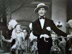"Idiot's Delight"/1939 - Tap-dancing Clark Gable+Les Blondes, Verzamelen, Ophalen of Verzenden, Gebruikt, Film, Foto of Kaart