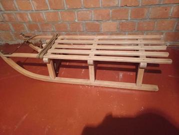 IJsslee beschikbaar voor biedingen