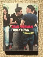 NIEUW - Boek - Dean Freeman - FunkyTown - Hardcover, Boeken, Nieuw, Grafische vormgeving, Ophalen of Verzenden
