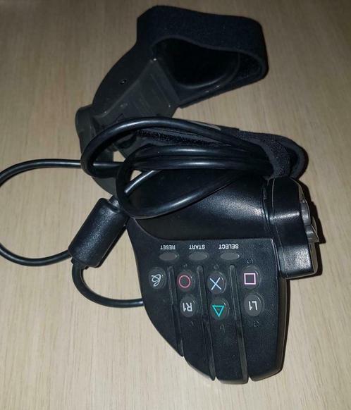 Gant Glove Reality Quest-controller voor videogames voor Pla, Games en Spelcomputers, Spelcomputers | Overige Accessoires, Zo goed als nieuw