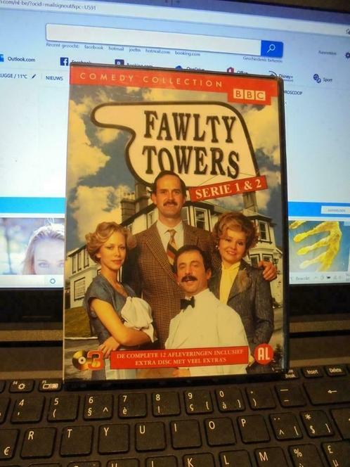 Fawlty towers, CD & DVD, DVD | TV & Séries télévisées, Comme neuf, Non fictionnel, Enlèvement ou Envoi