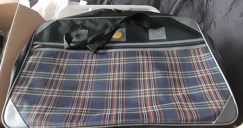 valise souple facile à ranger, Bijoux, Sacs & Beauté, Valises, Neuf, Autres matériaux, Enlèvement