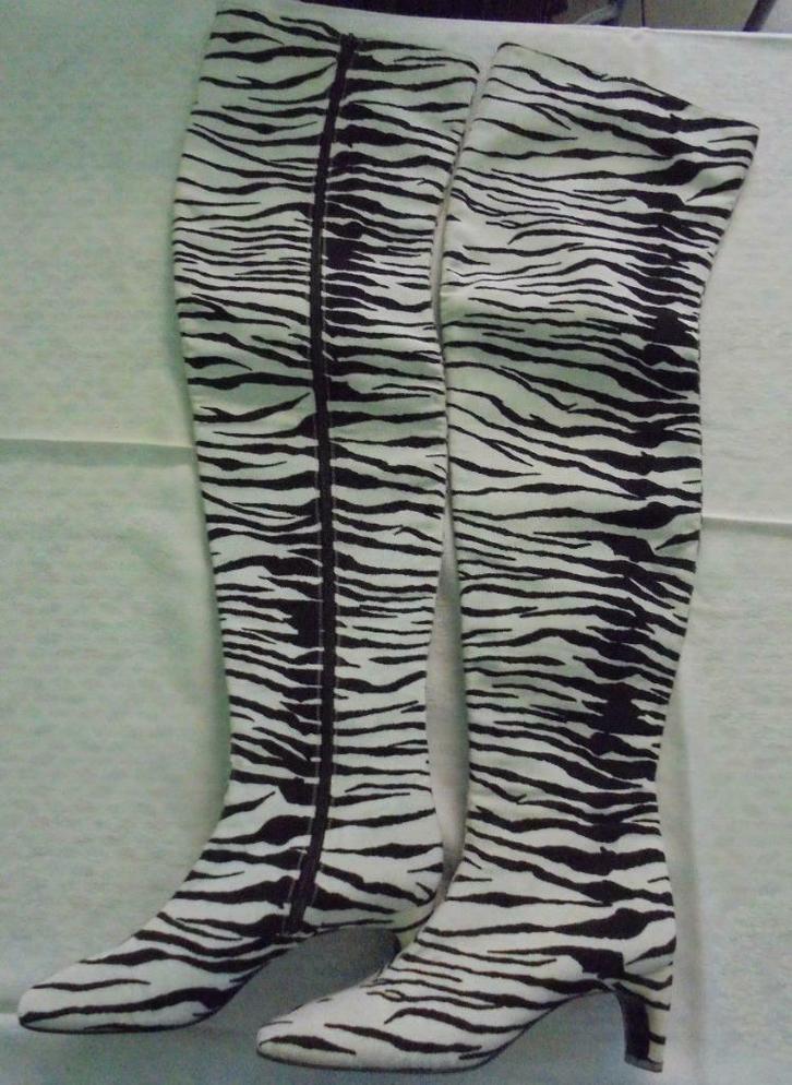 PHILIPPE MODEL Paris Zebra sexy overknee laarzen maat 37, Kleding | Dames, Schoenen, Nieuw, Hoge laarzen, Overige kleuren, Ophalen