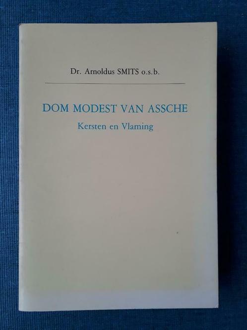 Dom Modest Van Assche. Kersten en Vlaming, Boeken, Overige Boeken, Gelezen, Ophalen of Verzenden