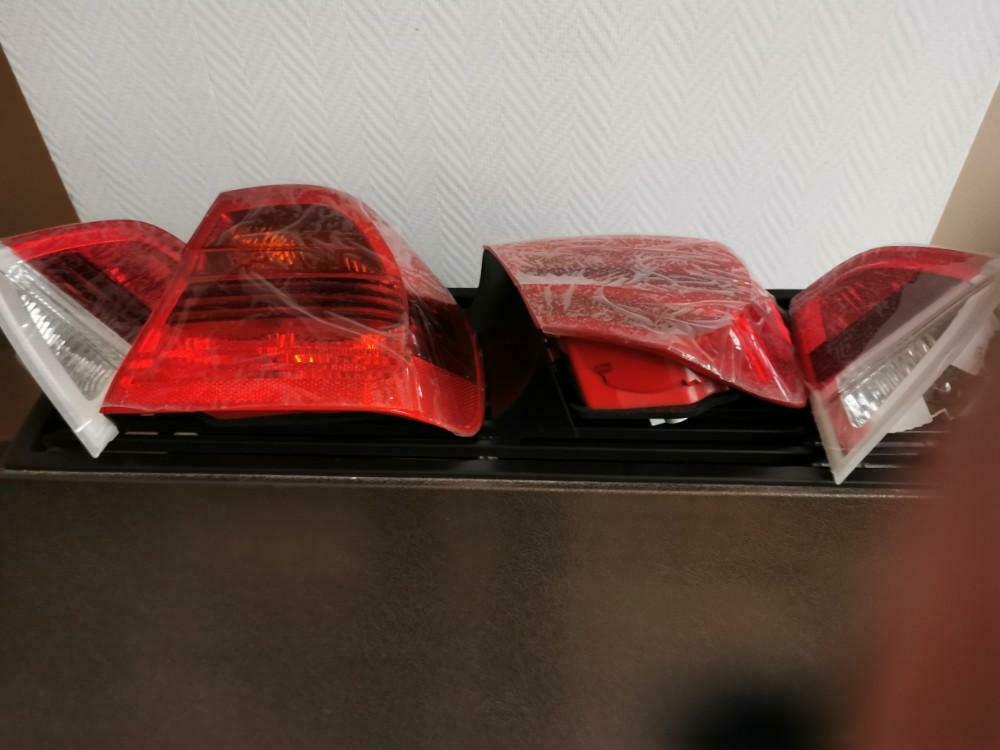 2x feu arrière BMW neuf, jamais servi, Enlèvement