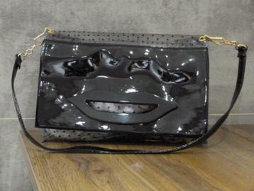 Handtas "SONIA RYKIEL" --- vintage Kisses / Kiss-serie beschikbaar voor biedingen