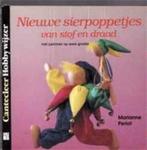 Nieuwe sierpoppetjes van stof en draad, Marianne, Boeken, Ophalen of Verzenden, Gelezen, Poppen maken