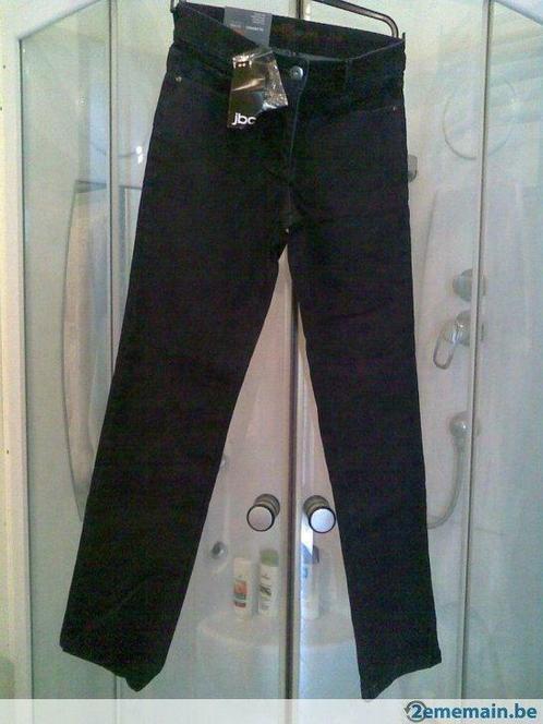Jeans JBC taille 38 , neuf  ou Véro moda 30/32, Kleding | Dames, Broeken en Pantalons, Nieuw, Maat 38/40 (M)
