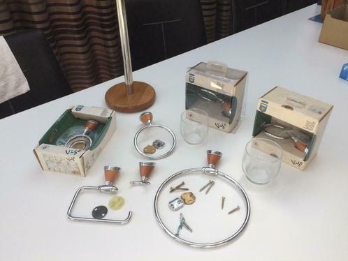 Set Badkameraccessoires / Set accessoires salle de bains, Huis en Inrichting, Badkamer | Complete badkamers, Ophalen of Verzenden