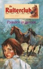 De Ruiterclub: Paarden in Gevaar - Sarah Bousse, Boeken, Ophalen of Verzenden, Nieuw, Fictie