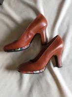 Nieuwe pumps van Dries van Noten,cognac en zwart.mt 37.5,38, Noir, Escarpins, Enlèvement ou Envoi, Neuf