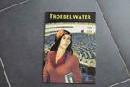 Troebel Water., Livres, BD, Une BD, Enlèvement ou Envoi, Neuf