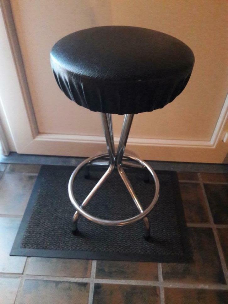 Kruk, Huis en Inrichting, Barkrukken, Zo goed als nieuw, Ophalen of Verzenden