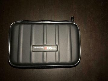 Nintendo 3DS XL Case beschikbaar voor biedingen