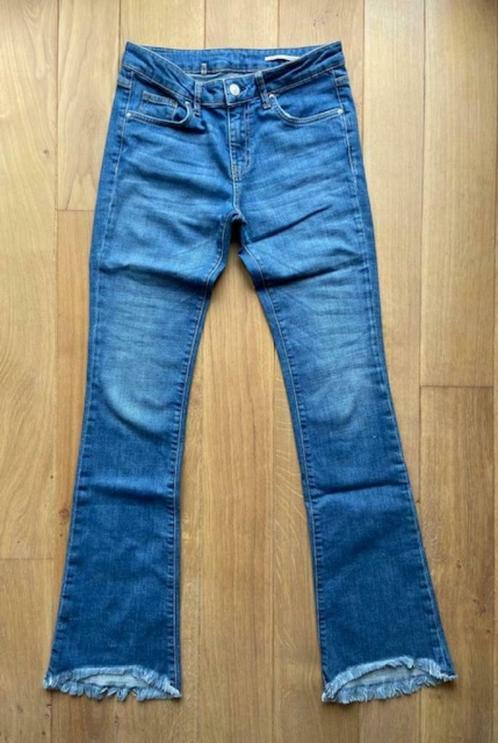 Jeans "patte d'eph" Zara Taille 36, Kleding | Dames, Spijkerbroeken en Jeans, Zo goed als nieuw, W28 - W29 (confectie 36), Blauw
