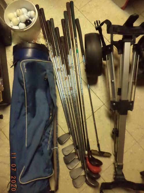 Golf: golfset:11 sticks, ballen, draagzak, caddy. Zéér goed!, Sports & Fitness, Golf, Utilisé, Balle(s), Enlèvement ou Envoi