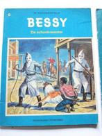 Bessy - De schoolmeester & De Overstroming, Boeken, Stripverhalen, Gelezen, Ophalen of Verzenden, Meerdere stripboeken