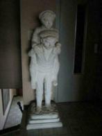 Levensgroot Carrara-beeldhouwwerk van een jongen met zijn br, Ophalen