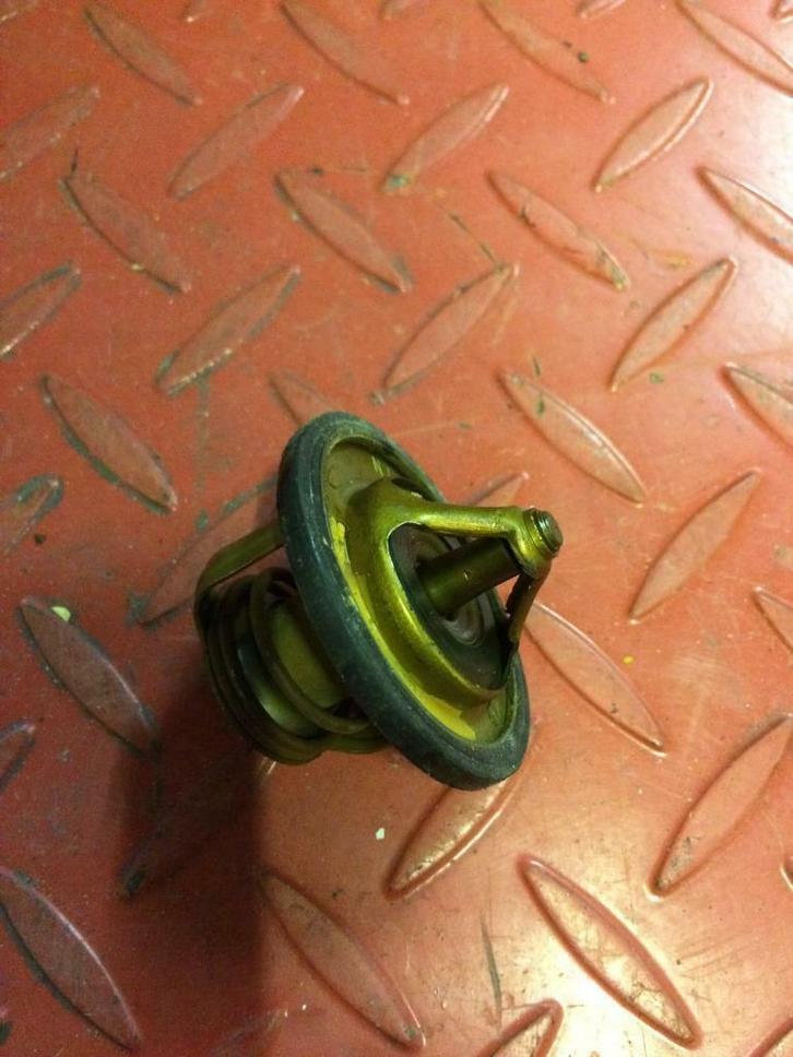 yamaha R6 '99 thermostaat water, Motoren, Onderdelen | Yamaha, Gebruikt, Ophalen of Verzenden