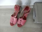 Chaussures rose framboise Palladium pointure 41, Vêtements | Femmes, Chaussures, Enlèvement ou Envoi, Rose, Chaussures à haut talons