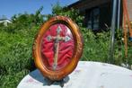 §  cadre bombé religieux crucifix, Antiquités & Art, Antiquités | Objets religieux, Enlèvement ou Envoi